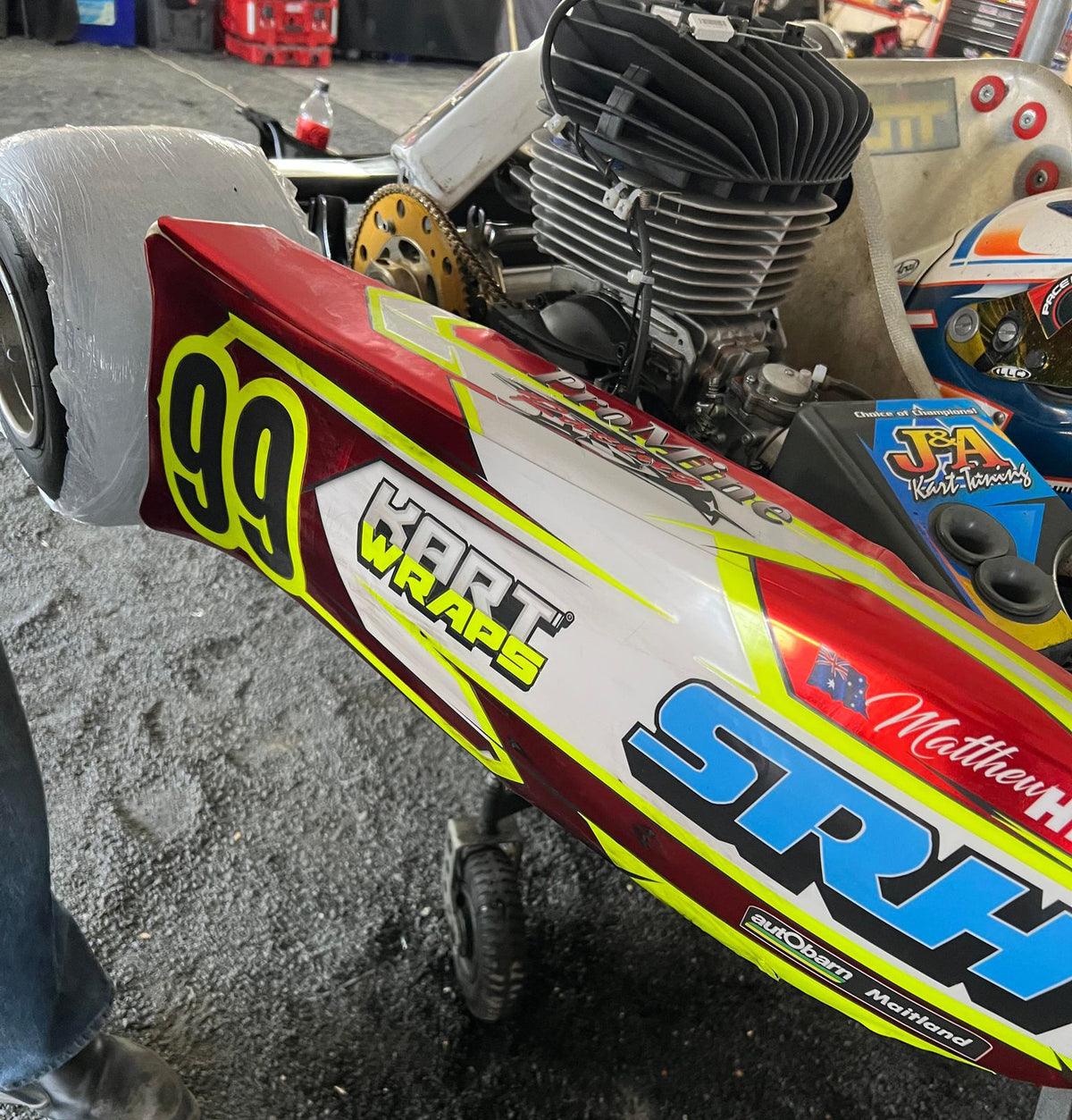 RubzOff | Kart Sticker Kit & Tyre Rubber Remover — Made for Karters
